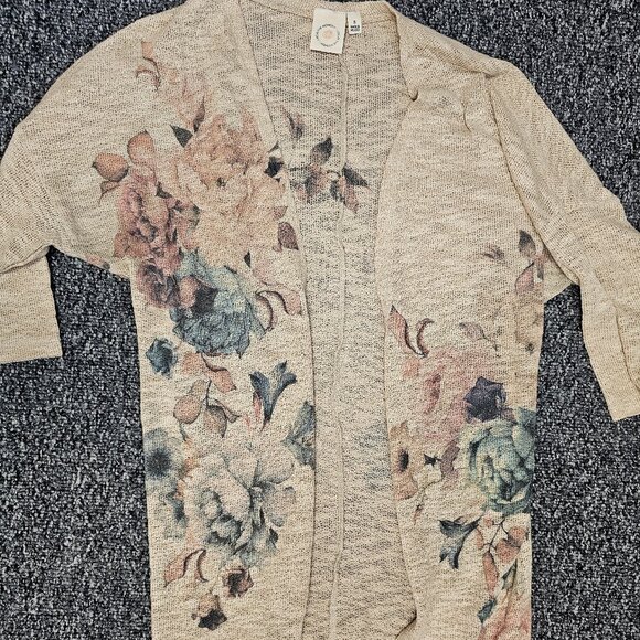 BOGO🎀Floral Print Lightweight Cardigan- Sz S - Picture 2 of 5